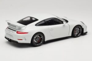 Porsche 911 991 GT3 Blanc Avec Jantes Argent Minichamps 1:18 113062721 Métal Moulé — image 3 sur 8