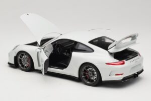 Porsche 911 991 GT3 Blanc Avec Jantes Argent Minichamps 1:18 113062721 Métal Moulé — image 5 sur 8