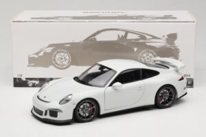 Porsche 911 991 GT3 Blanc Avec Jantes Argent Minichamps 1:18 113062721 Métal Moulé — image 8 sur 8