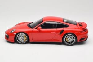 Porsche 911 991 Turbo S Guards Red Minichamps 1:18 110067122 Métal Moulé — image 4 sur 8