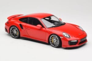 Porsche 911 991 Turbo S Guards Red Minichamps 1:18 110067122 Métal Moulé — image 6 sur 8