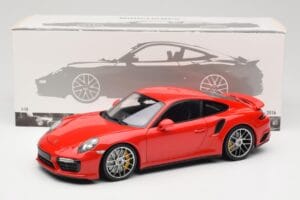 Porsche 911 991 Turbo S Guards Red Minichamps 1:18 110067122 Métal Moulé — image 8 sur 8