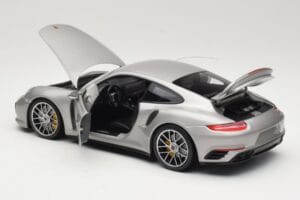 Porsche 911 991 Turbo S Argent Minichamps 1:18 113067126 Métal Moulé — image 5 sur 8