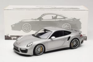Porsche 911 991 Turbo S Argent Minichamps 1:18 113067126 Métal Moulé — image 8 sur 8