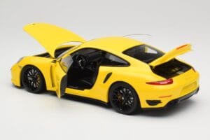 Porsche 911 991 Turbo S Jaune Avec Jantes Noires Minichamps 1:18 110062321 Métal Moulé — image 5 sur 8