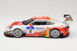 Porsche 911 991.1 GT3 R #3 Frikadelli Racing N. Siedler / K. Abbelen / S. Schmitz 24 Hours of Nurburgring 2016 Minichamps 1:1 — image 3 sur 6