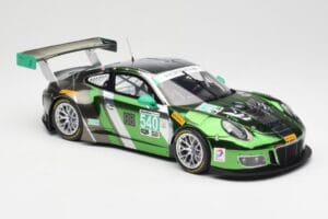 Porsche 911 991.1 GT3 R #540 Black Swan Racing P. Long / T. Pilgrim 24h Daytona 2016 Minichamps 1:18 155166540 Métal Moulé — image 4 sur 6