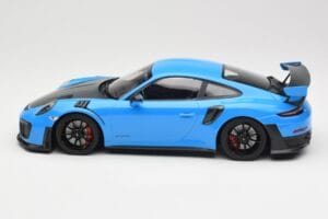 Porsche 911 991.2 GT2 RS Bleu avec Jantes Noires Minichamps 1:18 155068308 Métal Moulé — image 3 sur 6