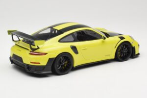 Porsche 911 GT2 RS 991.2 Weissach Package Vert Jantes Noires Minichamps 1:18 155068300-1 Métal Moulé — image 2 sur 6