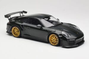Porsche 911 991.2 GT2 RS Vert Weissach Package Jantes Dorées Minichamps 1:18 155068306 Métal Moulé — image 4 sur 6