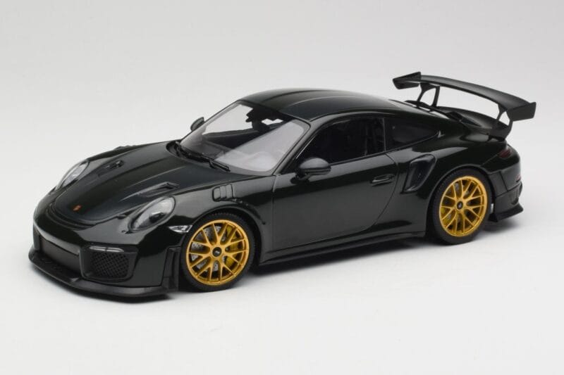 Porsche 911 991.2 GT2 RS Vert Weissach Package Jantes Dorées Minichamps 1:18 155068306 Métal Moulé