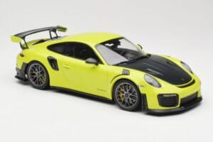 Porsche 911 991.2 GT2 RS Vert Citron avec Jantes Argentées Minichamps 1:18 155068309 Métal Moulé — image 4 sur 6
