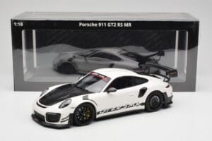 Porsche 911 991.2 GT2 RS Manthey Racing Blanc Minichamps 1:18 MR-911-GT3RS-1802-W Métal Moulé — image 6 sur 6