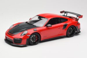Porsche 911 GT2 RS 991.2 Rouge Jantes Noires Minichamps 1:18 155068307 Métal Moulé