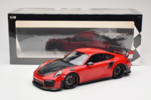 Porsche 911 GT2 RS 991.2 Rouge Jantes Noires Minichamps 1:18 155068307 Métal Moulé — image 6 sur 6