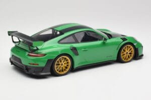 Porsche 911 991.2 GT2 RS Weissach Package British Racing Vert & Roues Dorées Minichamps 1:18 153068318 Métal Moulé — image 2 sur 6