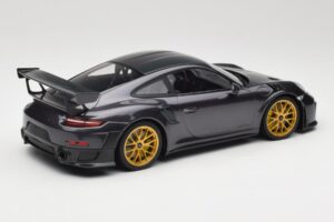 Porsche 911 991.2 GT2 RS Weissach Package Purple Metallic Avec Jantes Magnésium Dorées Minichamps 1:18 153068322 Métal Moulé — image 2 sur 6