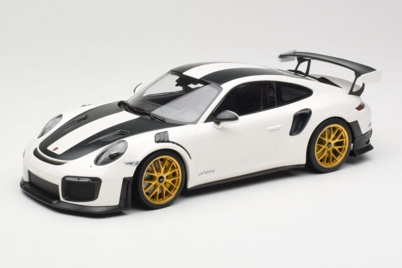 Porsche 911 991.2 GT2 RS Weissach Package Blanc Avec Jantes Dorées Minichamps 1:18 153068308 Métal Moulé