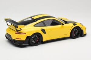 Porsche 911 991.2 GT2 RS Weissach Package Jaune avec Jantes Noires Minichamps 1:18 155068311 Métal Moulé — image 2 sur 6