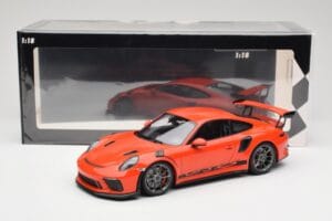 Porsche 911 991.2 GT3 RS Lava Orange & Jantes Argent Minichamps 1:18 155068225 Métal Moulé — image 6 sur 6