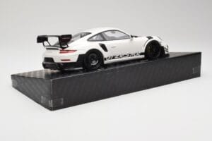 Porsche 911 991.2 GT3 RS Manthey Racing Blanc Minichamps 1:18 MR-911-GT3RS-1801 Métal Moulé — image 3 sur 6