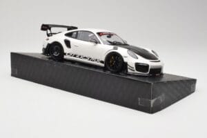 Porsche 911 991.2 GT3 RS Manthey Racing Blanc Minichamps 1:18 MR-911-GT3RS-1801 Métal Moulé — image 4 sur 6