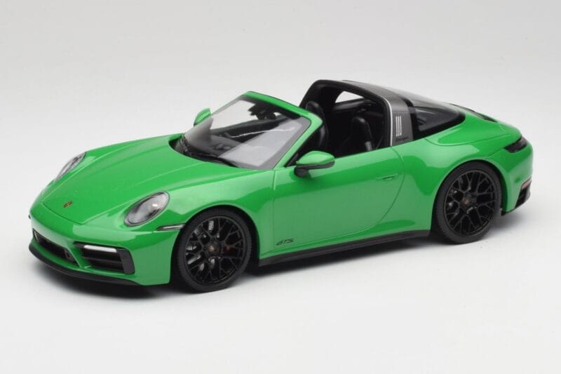 Porsche 911 991.2 Targa 4 GTS British Racing Vert Minichamps 1:18 155061065 Métal Moulé