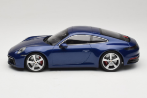Porsche 911 992 Carrera 4S Blue Metallic Minichamps 1:18 153067327 Métal Moulé — image 3 sur 6