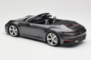 Porsche 911 992 Carrera 4S Cabriolet Agate Grey Metallic Minichamps 1:18 155067336 Métal Moulé — image 5 sur 6