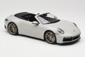 Porsche 911 992 Carrera 4S Cabriolet Gris Minichamps 1:18 155067335 Métal Moulé — image 4 sur 6
