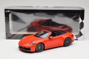Porsche 911 992 Carrera 4S Cabriolet Orange Minichamps 1:18 155067334 Métal Moulé — image 6 sur 6