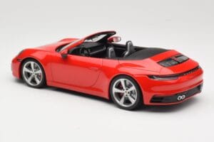 Porsche 911 992 Carrera 4S Cabriolet Rouge Minichamps 1:18 155067331 Métal Moulé — image 5 sur 6