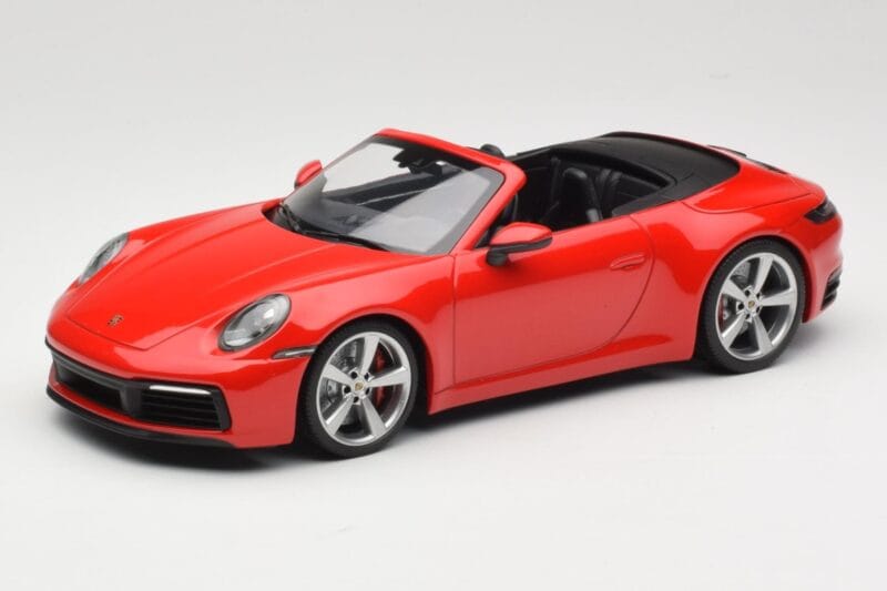 Porsche 911 992 Carrera 4S Cabriolet Rouge Minichamps 1:18 155067331 Métal Moulé
