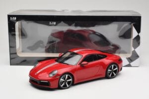 Porsche 911 992 Carrera 4S Carmine Red Minichamps 1:18 155067326 Métal Moulé — image 6 sur 6