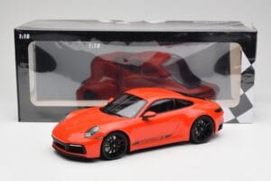 Porsche 911 992 Carrera 4S Lava Orange Minichamps 1:18 155067327 Métal Moulé — image 6 sur 6