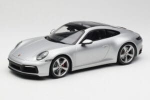 Porsche 911 992 Carrera 4S Argent Minichamps 1:18 155067322 Métal Moulé