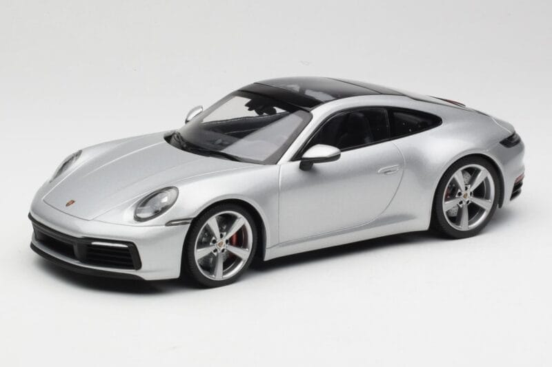 Porsche 911 992 Carrera 4S Argent Minichamps 1:18 155067322 Métal Moulé
