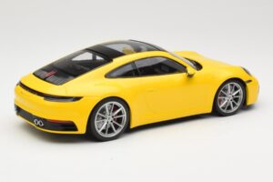 Porsche 911 992 Carrera 4S Jaune Minichamps 1:18 155067320 Métal Moulé — image 2 sur 6