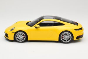 Porsche 911 992 Carrera 4S Jaune Minichamps 1:18 155067320 Métal Moulé — image 3 sur 6