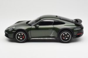 Porsche 911 992 Dakar Oak Vert Métallique Norev 1:18 187241 Métal Moulé — image 5 sur 9