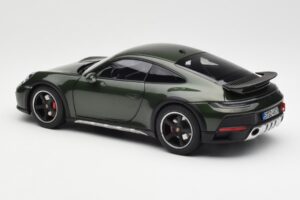 Porsche 911 992 Dakar Oak Vert Métallique Norev 1:18 187241 Métal Moulé — image 8 sur 9