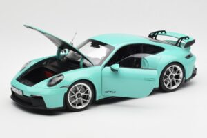 Porsche 911 992 GT3 Mint Vert Norev 1:18 187316 Métal Moulé — image 2 sur 8