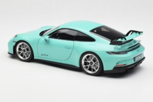 Porsche 911 992 GT3 Mint Vert Norev 1:18 187316 Métal Moulé — image 7 sur 8