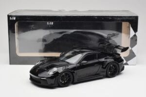 Porsche 911 992 GT3 RS Noir & Jantes Noires Concept Minichamps 1:18 911992003 Métal Moulé — image 8 sur 8