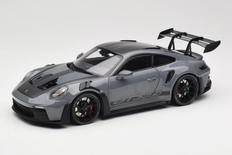 Porsche 911 992 GT3 RS Crayon Weissach Package & Black Wheels Minichamps 1:18 110062024 Métal Moulé