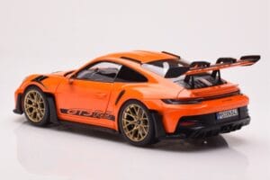 Porsche 911 992 GT3 RS Gulf Orange Norev 1:18 187360 Métal Moulé — image 7 sur 8