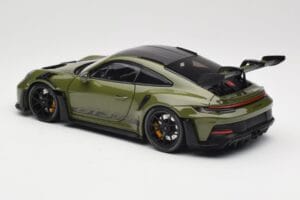 Porsche 911 992 GT3 RS Nato Olive & Black Wheels Minichamps 1:18 110062027 Métal Moulé — image 7 sur 8