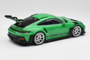 Porsche 911 992 GT3 RS Python Vert & Roues Argent & Décor Noir Minichamps 1:18 153062235 Métal Moulé — image 2 sur 6
