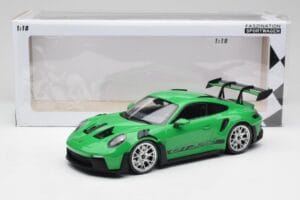 Porsche 911 992 GT3 RS Python Vert & Roues Argent & Décor Noir Minichamps 1:18 153062235 Métal Moulé — image 6 sur 6