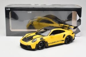 Porsche 911 992 GT3 RS Racing Jaune & Roues Noires Minichamps 1:18 153062245 Métal Moulé — image 6 sur 6
